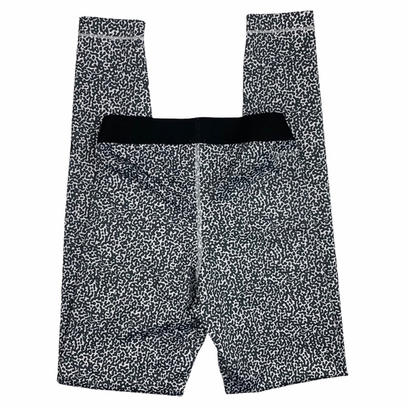 NIKE Pro DRI-FIT Mezzo Black Printed Leggings - Picture 3 of 6